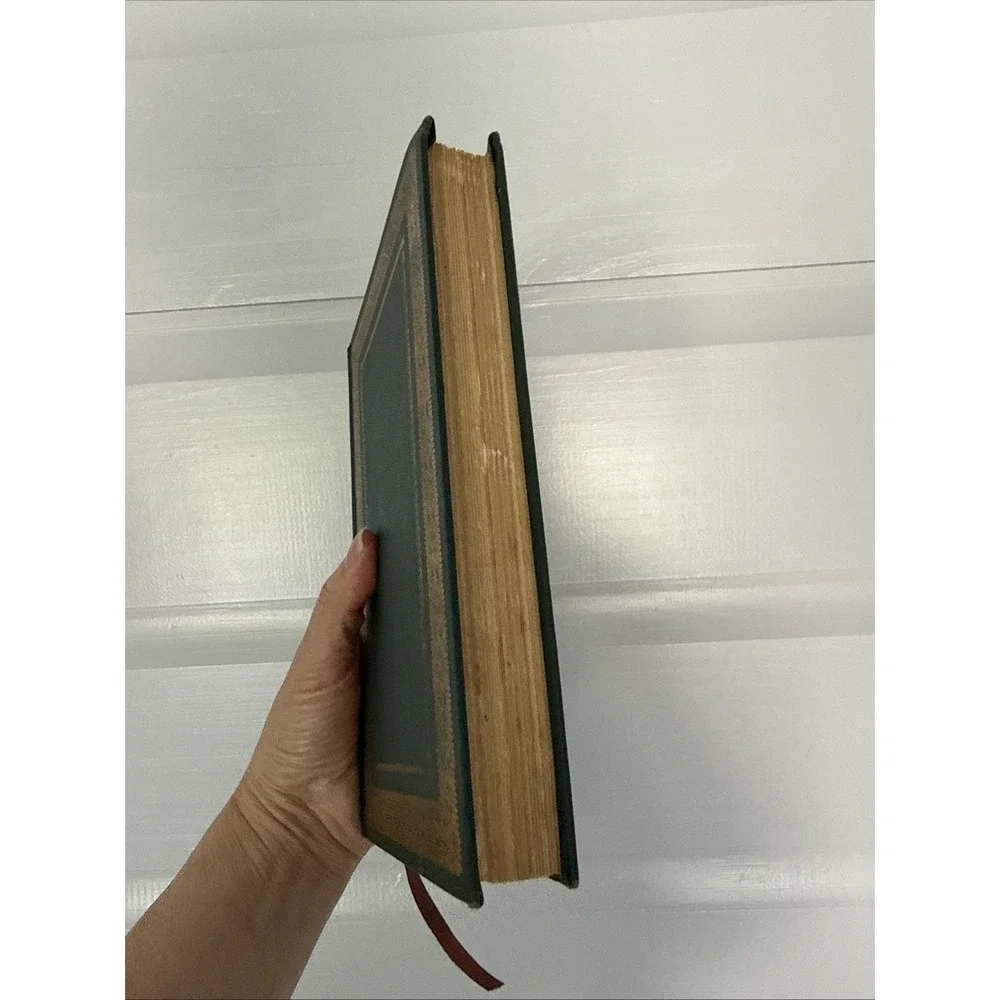 Alice's Adventures in Wonderland Through the Looking-Glass Intl Collectors Book